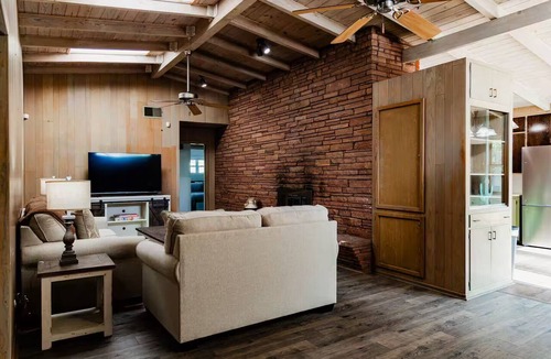 Clovis House | Biggest Group Stay Near Cannon AFB 5BR Sleeps 12