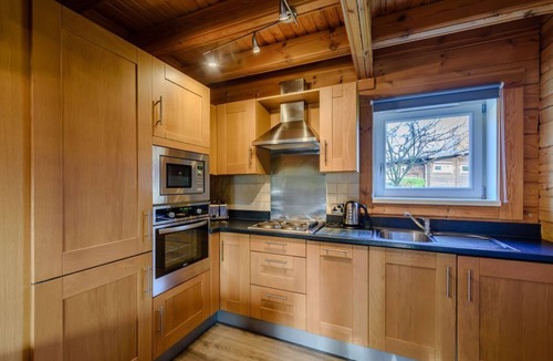 Carlton Miniott Cabin | Birch Waterside Spa (Pet), Thirsk