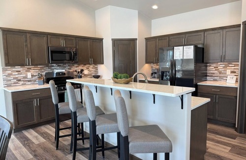 Wautoma House | Birdie on 8 Retreat - 5 BR, 3 BA House on Two Oaks North Golf Course