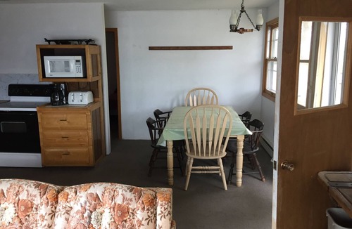 Long Point Cabin | Blackbird Island (private island)