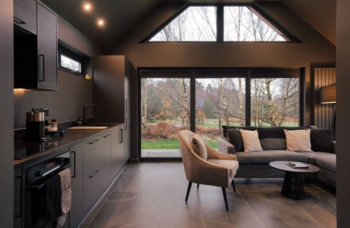 Shotley Bridge Apartment | Blackthorn Lodge - Hot Tub & Sauna