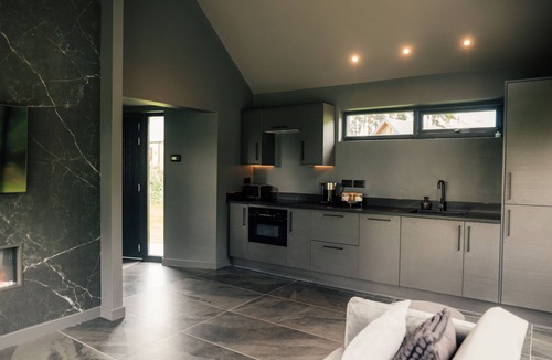 Shotley Bridge Apartment | Blackthorn Lodge - Hot Tub & Sauna
