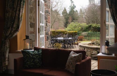 Blairgowrie House | Bleaton Hallet House Riverside Escape