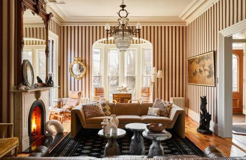 West End Hotel | Blind Tiger Portland - Carleton Street Guest House