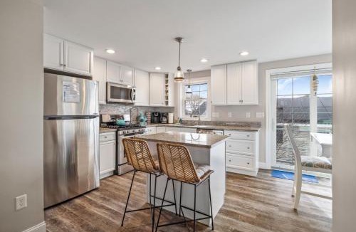 Salisbury Beach House | Bliss on Brissette Marsh Views Kid's Bunk Room