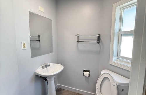 Maxwell Hotel | BlissPoint Inn FKA Motel 6t7