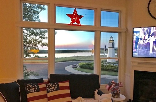 Manistee Condo | Blu-Vue Bungalow - Condo in Manistee near Lake Michigan