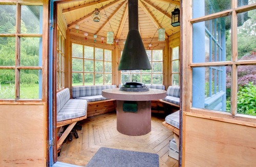Waren Mill House | Blue Poppy House - Four Bedroom House, Sleeps 8