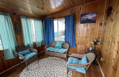 Oscoda Cabin | Blue Moon Resort CABIN 6 LAKEFRONT WITH SUNROOM