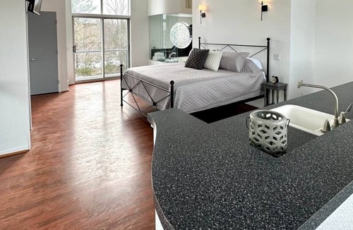 East Jordan House | Blue Water Peak