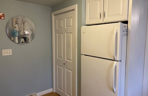East Falmouth House | Blue Water Shores Neighborhood walking distance to private inlet