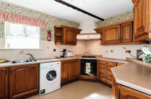 Akeld Cottage | BLUEBERRY COTTAGE, family friendly, country holiday cottage in Wooler