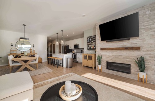 Traverse City Condo | Boardman Ridge 2-C with Balcony Close to Town