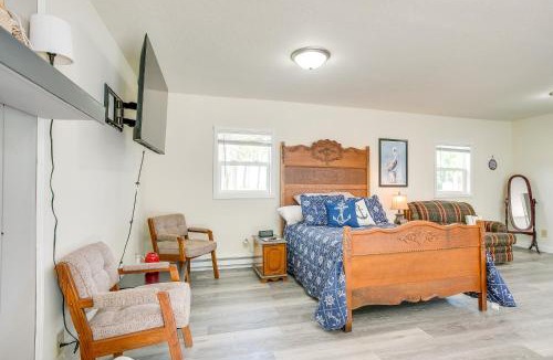 St. Marys Apartment | Boat Dock: Couple's Grand Lake Getaway!