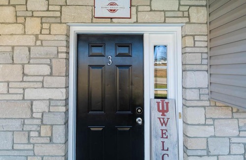 Bloomington Apartment | Bobby Knight Hall