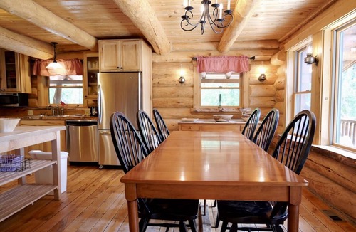 Drummond House | Bootjack Lodge on Drummond Island