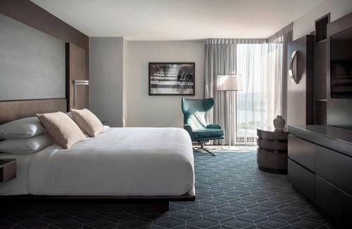 MIT Hotel | Boston Marriott Cambridge