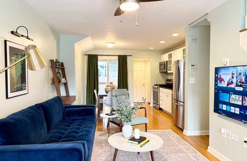 South Boston House | Boston Single House 2BR - Backyard + Walk to BCEC & Seaport