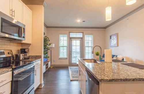 Buechel Apartment | Boulevard Stays Tranquil 1BR Getaway