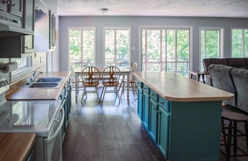 Chaplin House | Bourbon Trail Beaver Lake House Kayaks Canoe Fire Pit Labor Day Keeneland