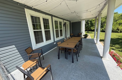 Bardstown House | Bourbon Trail Cozy Retreat in Bardstown