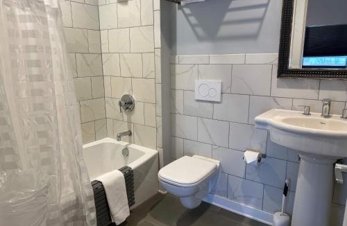 Northport House | Boutique Hotel Room 6