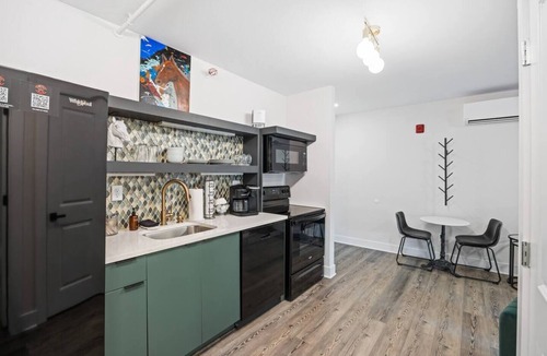Jackson Hotel | Boutique Hotel | The Kentucky Derby Suite
