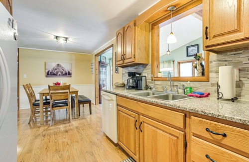 Boyne City House | Boyne City Retreat Near Beaches & Mtn Resort!