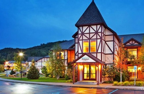 Boyne Falls Villa | Boyne Mountain 1 BR Condo (B), Full Kitchen, in-unit washer/dryer, fireplace