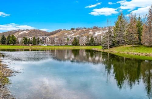 Boyne Falls House | Boyne Mountain Getaway