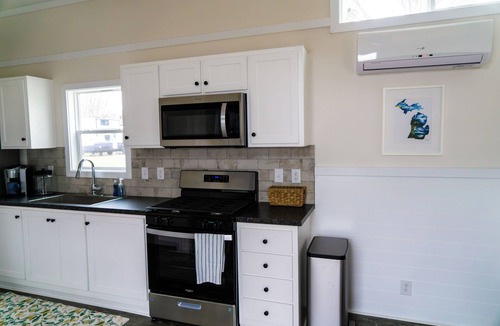 Silver Lake RV Rental | Brand New 1 Bed/1 Bath + Sleeping Loft Tiny House at Sun Retreats Campground
