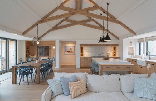 West Tisbury House | Brand New 5 Bedroom Compound With Pool and Guest House!