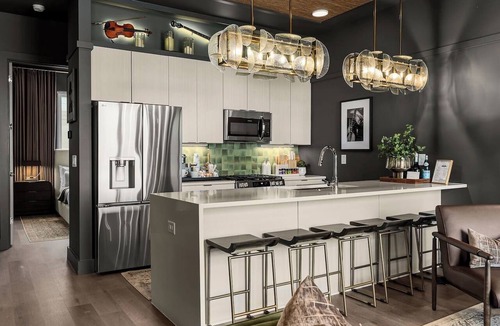 Talbot's Corner House | Brand New*9 Bed Luxe Stay*Rooftop·Hot Tub·Pool·Bar