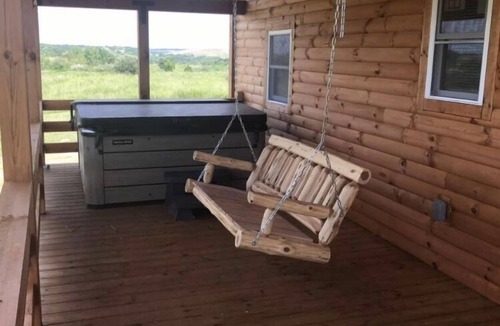 Hamden Cabin | BRAND NEW cabin, Whitetail Hollow!