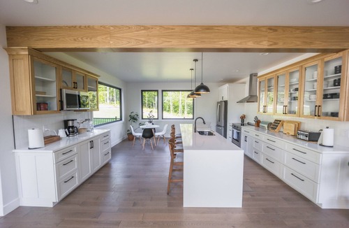 Nancy House | Brand new custom lake house with breathtaking panoramic views