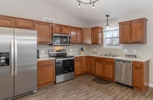 Hamilton House | BRAND NEW Home away from Home among the Nook