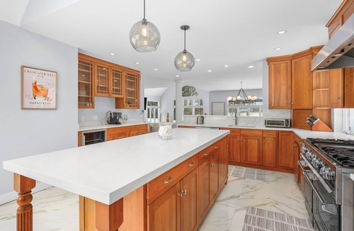 Osterville House | BRAND NEW LISTING-Amazing Waterfront 5BD Private Setting-Pool & Hot Tub-Sleeps 10-Osterville-Beach Permit Included