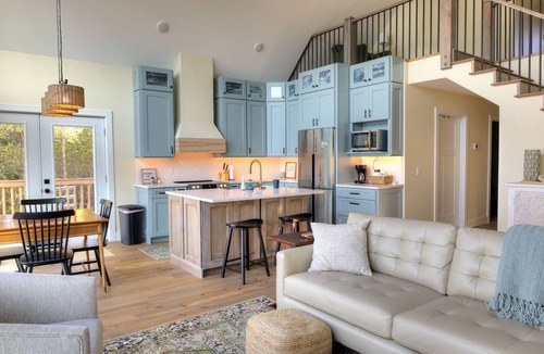 De Tour Village Cottage | Brand-New Luxury Lakefront Home/Kayaks, Seclusion, minutes from DeTour, MI
