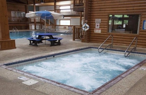 Breezy Point Resort | Breezy Point - 1 Bedroom W/ Kitchen