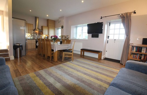 Cramlington House | Briarhill House – Spacious Dog‑Friendly 3‑Bedroom House with Cycle Storage