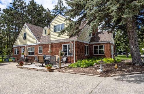 Park Rapids House | Brick House on the River at Riverside Point Resort