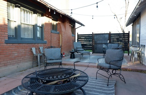 University Heights House | Bricklight District Bungalow - Walkable to UNM