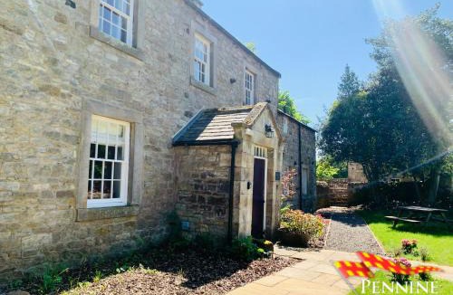 Haltwhistle House | Bridge End House - Pet Friendly