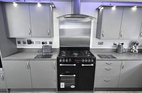 MacMerry Bed & Breakfast | Bridge St Guest House - Room 1 - Tranent