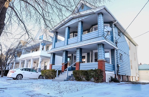 Lakewood Apartment | Bright 1BR Near Cleveland Hospitals Travel Pros