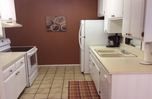 Camelback East Condo | Bright and Peaceful condo 2 bedrooms 2 bath comfortable clean Great location!