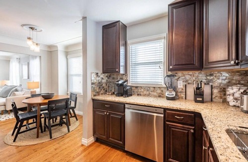 Plymouth House | Bright, Beautiful & Cozy 4BR/2BA Plymouth Getaway!