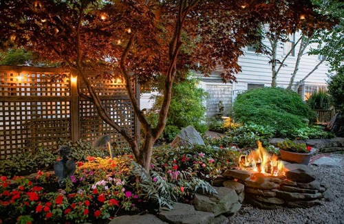 Provincetown Hotel | Bright Queen Room with Fireplace & Skylight - Steps from Downtown Provincetown