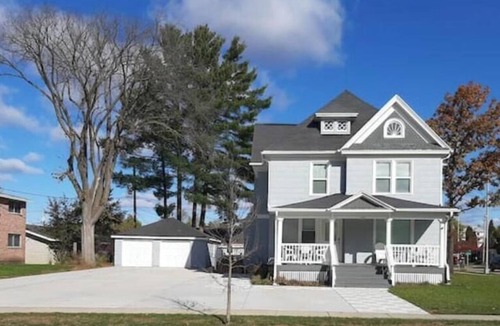 Princeton House | Brilliant 5-bedroom house with AC in charming Princeton