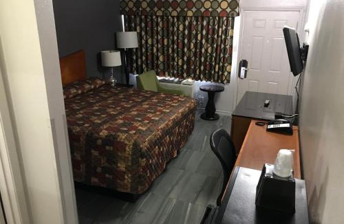Amarillo Hotel | Budget Inn & Suites